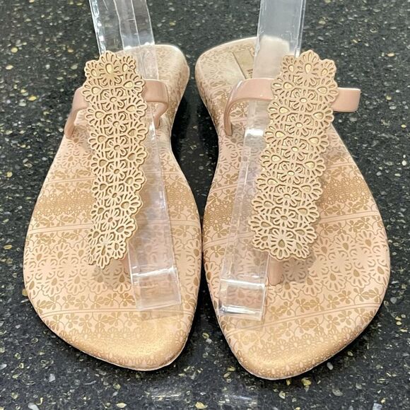 Melissa Sandals with Rubber Accent. Size 7. - Picture 1 of 8